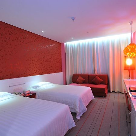 Otique Aqua Hotel Shenzhen Exteriör bild