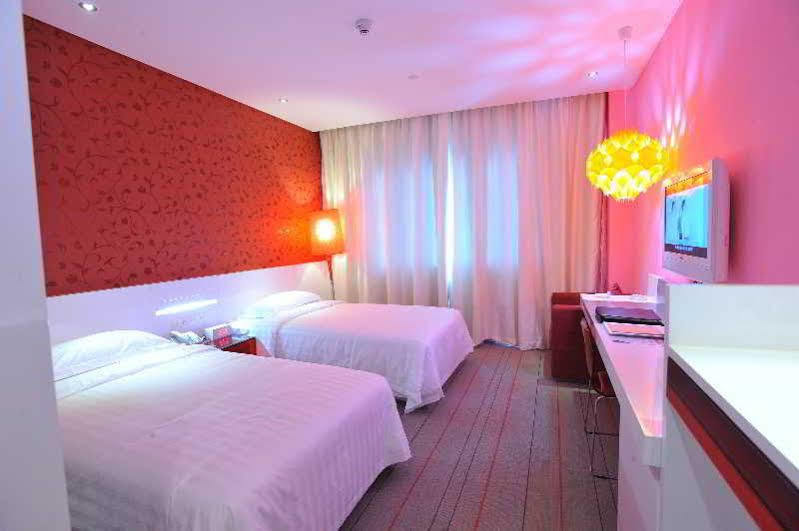 Otique Aqua Hotel Shenzhen Exteriör bild